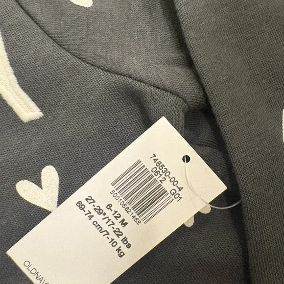 Old Navy Baby Hoodie with Heart Pattern - Picture 4 of 6